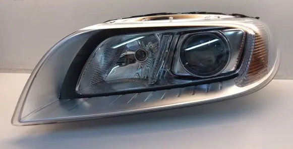 Volvo V70 Headlight/headlamp 31420013