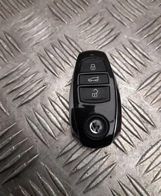 Volkswagen Touareg II Ignition key/card 7P6959754AB