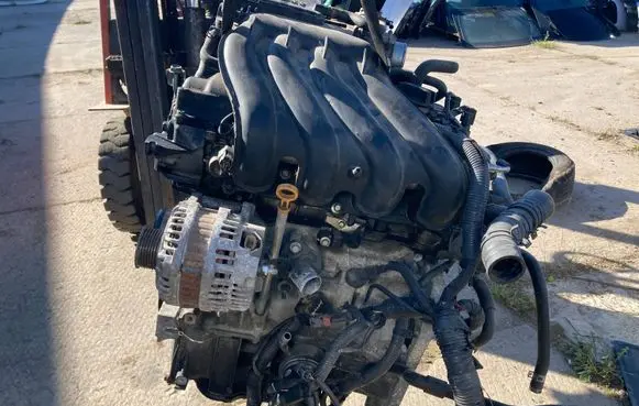 Nissan Juke I F15 Engine HR16 343670B