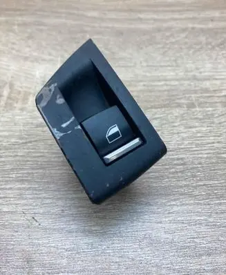 BMW 5 F10 F11 Electric window control switch 9163527 10W33E03