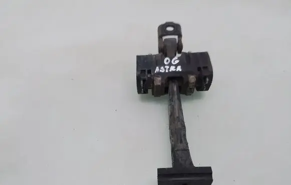 Opel Astra H Rear door check strap stopper