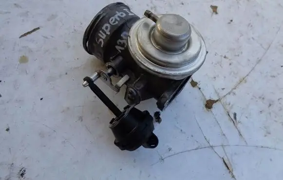 Skoda Superb B5 (3U) EGR valve 068610022