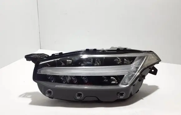 Volvo XC90 Headlight/headlamp 31655702