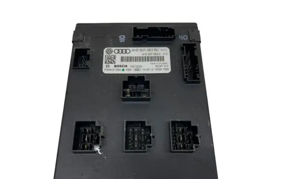 Volkswagen Touareg II Comfort/convenience module 4H0907063BL 4H0907063D