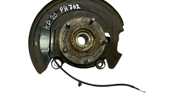 Nissan Leaf II (ZE1) Front wheel hub