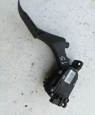 Volkswagen Transporter - Caravelle T5 Accelerator throttle pedal 7H1721503