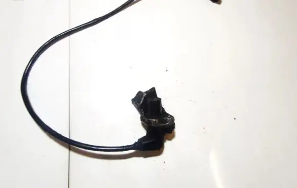 Opel Corsa B Crankshaft position sensor 90451442