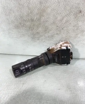 Nissan Navara D40 Indicator stalk 14425