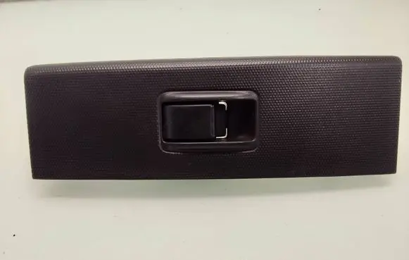 Toyota Corolla Verso E121 Electric window control switch 848100F010 37181A333B06