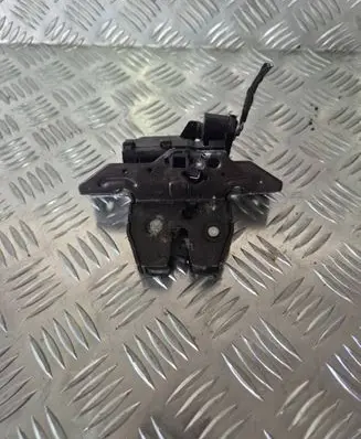 Opel Astra K Tailgate/trunk/boot lock/catch/latch 13509599