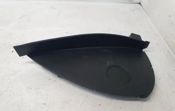 BMW 1 E81 E87 Dashboard side end trim 51459124919 5145912491901 11242010