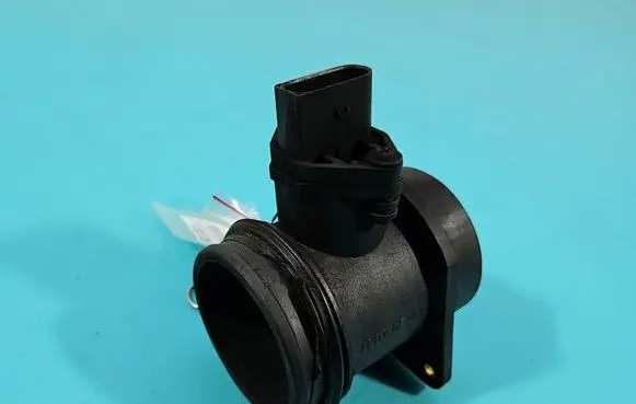 Audi A4 S4 B5 8D Mass air flow meter 0280218032 IMPRK1607337