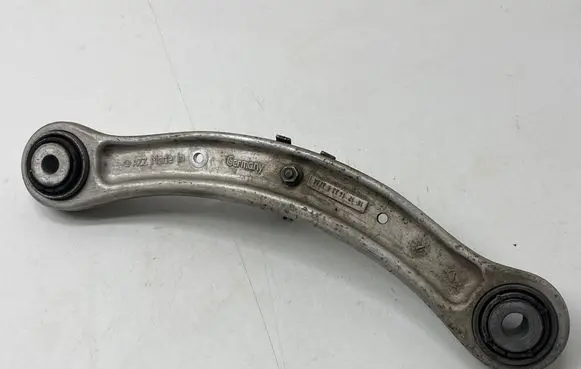 Porsche Cayenne (92A) Rear control arm 7L0505375A