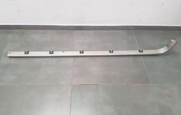 Ford Transit VII Sliding door middle rail