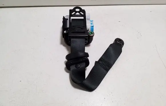 Toyota Yaris Cross Rear seatbelt 733600D450