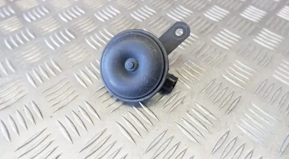 Hyundai Tucson TL Horn signal 9663009000
