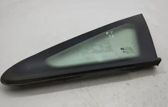 Opel Zafira B Front triangle window/glass 13123920 M1919