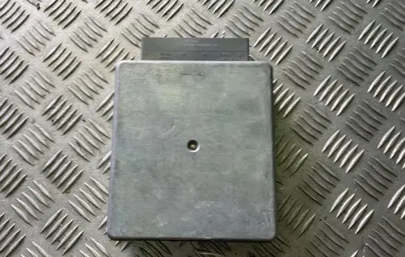 Ford Mondeo Mk III Engine control unit/module XS4F12A650FAB DRPSJ2CDTBPQ CAD9K14