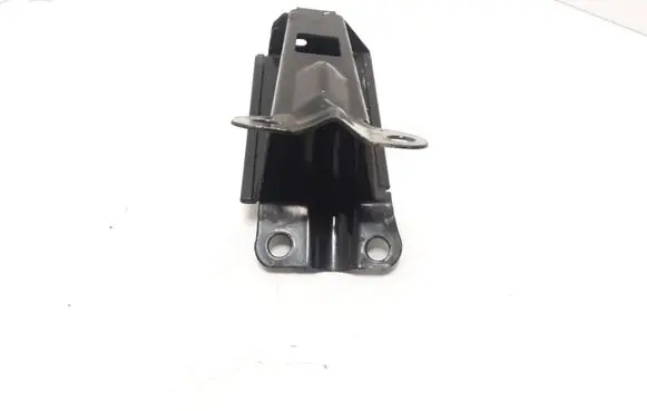 Volvo S80 Radiator support slam panel bracket 