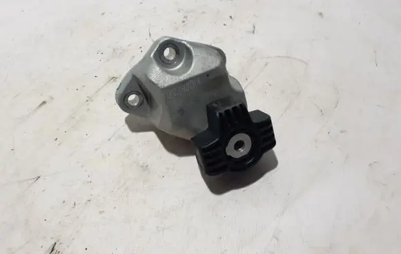 Volvo C40 Engine mount bracket 32298843