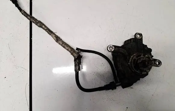 Toyota RAV 4 (XA30) Vacuum pump VAPEC19S