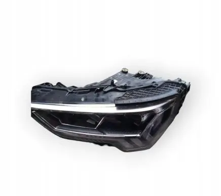 Audi Q3 F3 Headlight/headlamp 83A941033