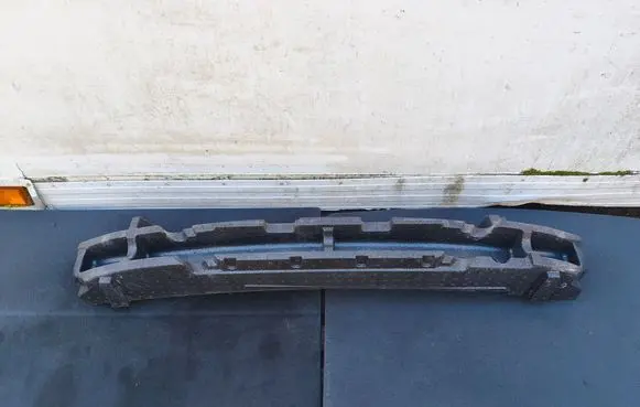 Nissan Qashqai Front bumper foam support bar 62090HV00A