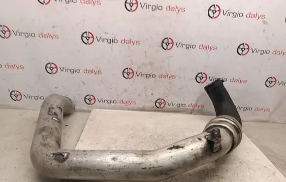 Volvo V70 Intercooler hose/pipe 31319820