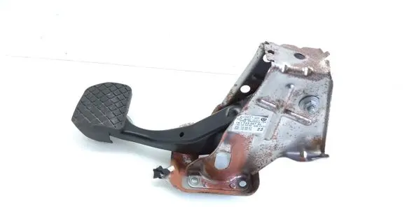 Volkswagen PASSAT B6 Brake pedal 1K1723057AL