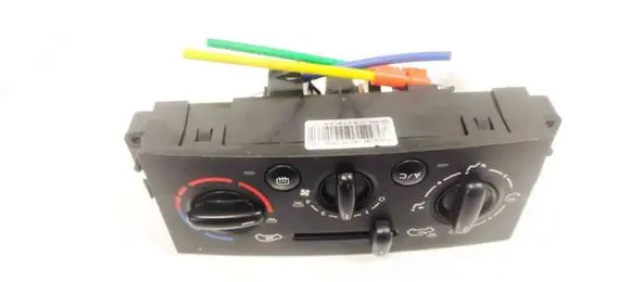 Peugeot 207 Climate control unit N102079B