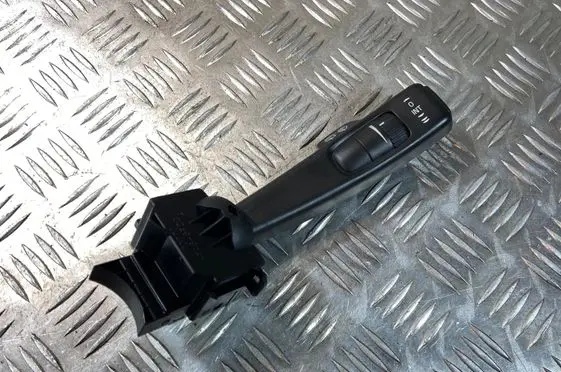 Volvo V50 Wiper control stalk 17D770