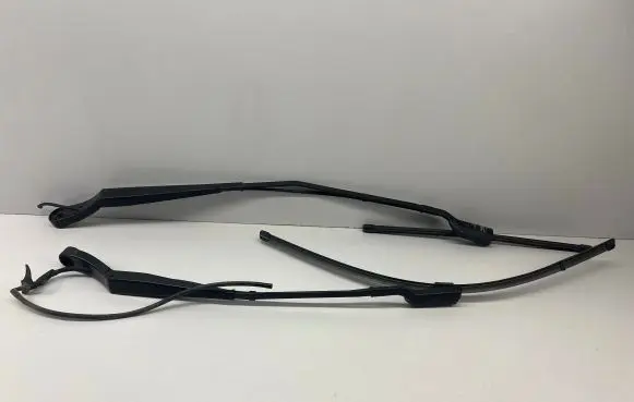 Peugeot 5008 II Headlight wiper blade set 