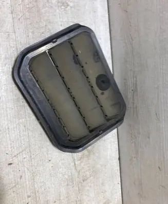 Ford Fiesta Quarter panel pressure vent H1BBA280B62ab