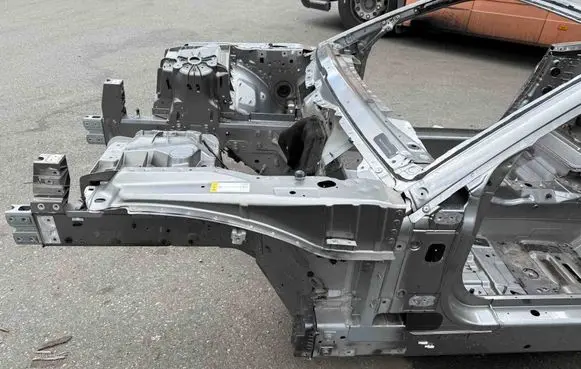 Front quarter panel