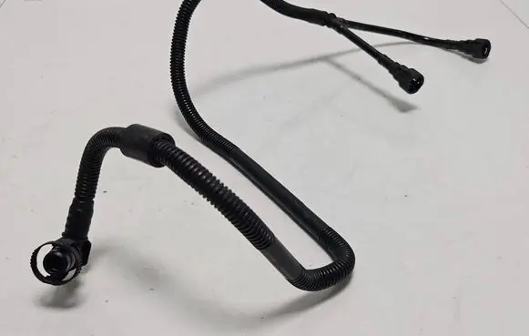 BMW M5 Vacuum line/pipe/hose 7835864