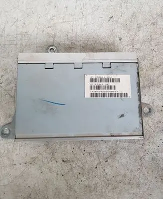 Dodge Caliber Sound amplifier 05064118AJ