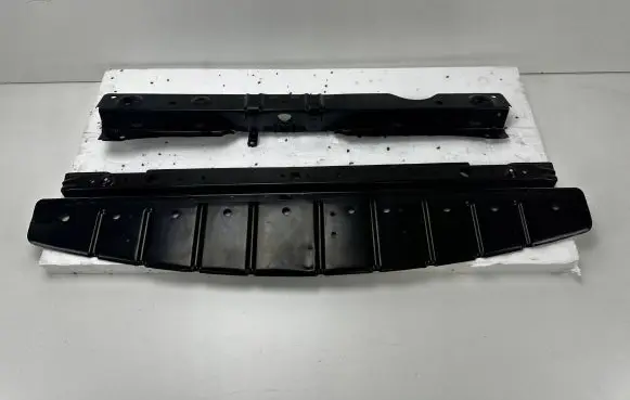 Mitsubishi Space Star Front axle beam 