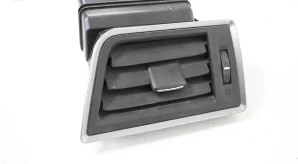 Subaru Outback (BS) Dashboard air vent grill cover trim 66110AL01A