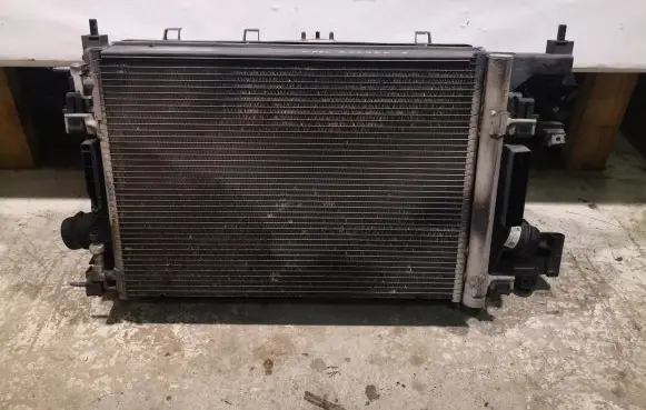 Opel Astra J Radiator set 13250332 13267646 13067655