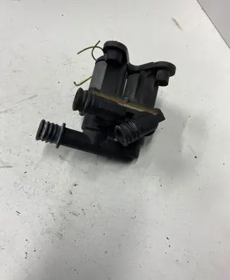 BMW 3 E36 Coolant heater control valve 1147412042
