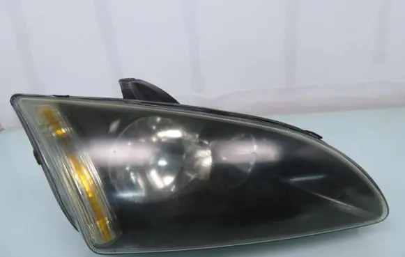 Ford Focus Headlight/headlamp VP4M5X13K060AA 4M5113K060AA