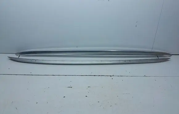 Roof bar rail