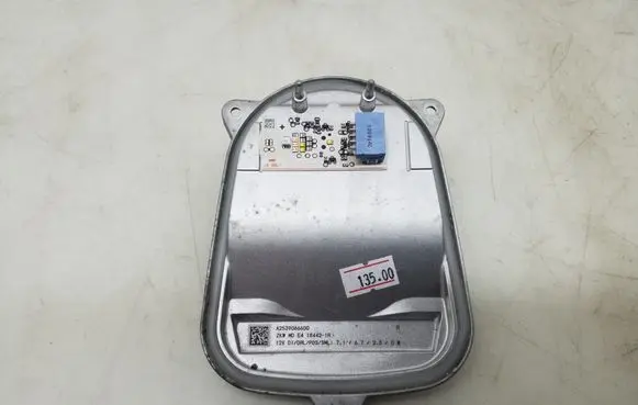 Mercedes-Benz GLC C253 Xenon control unit/module A2539066600
