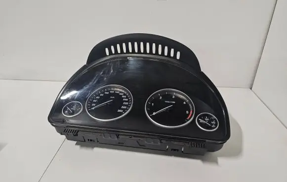 BMW 5 F10 F11 Speedometer (instrument cluster) 9227614 29068541