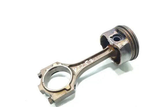 Jaguar X-Type Piston with connecting rod 