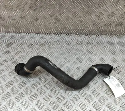 Mercedes-Benz C W205 Engine coolant pipe/hose A2055012882