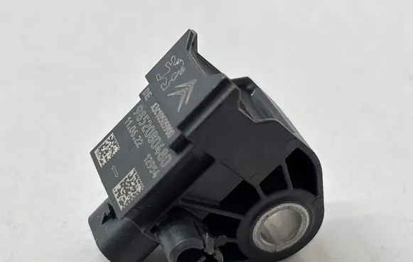 Peugeot 5008 II Airbag deployment crash/impact sensor 9852080480 A3C10505900