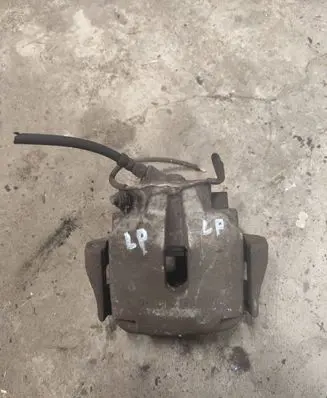 BMW 5 E39 Front brake caliper