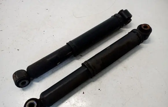 Renault Master III Rear shock absorber/damper 562101205R