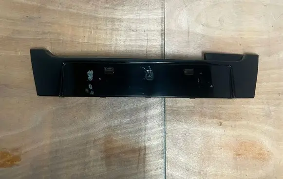 Renault Megane III Front bumper lower grill 962103784RRENAULT